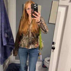 Meet your Posher, Gabby